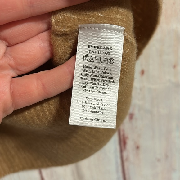 NWT Everlane The Cozy-Stretch Tank - Picture 11 of 12